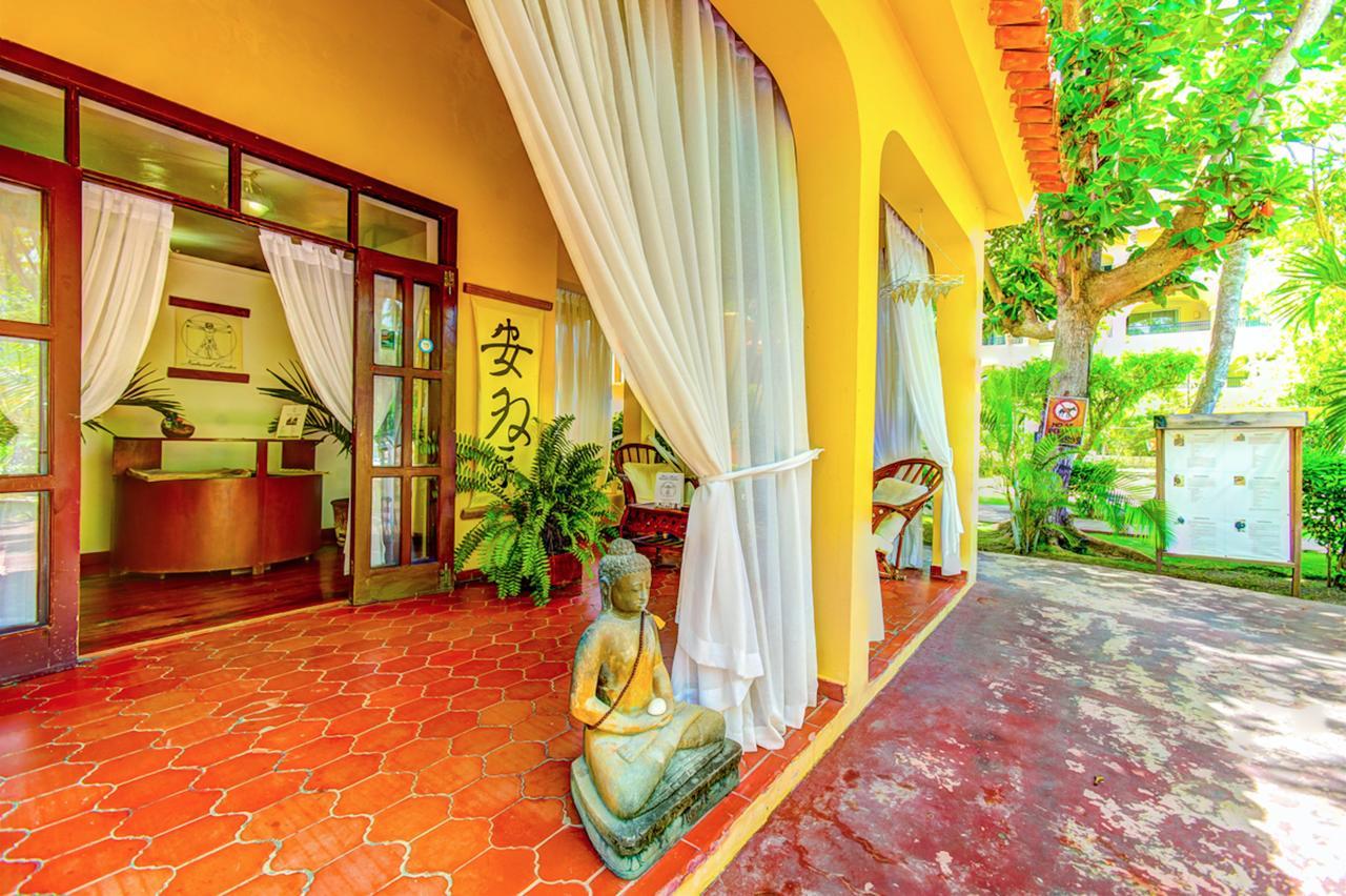 Hotel Fiesta Deluxe Punta Cana Luaran gambar