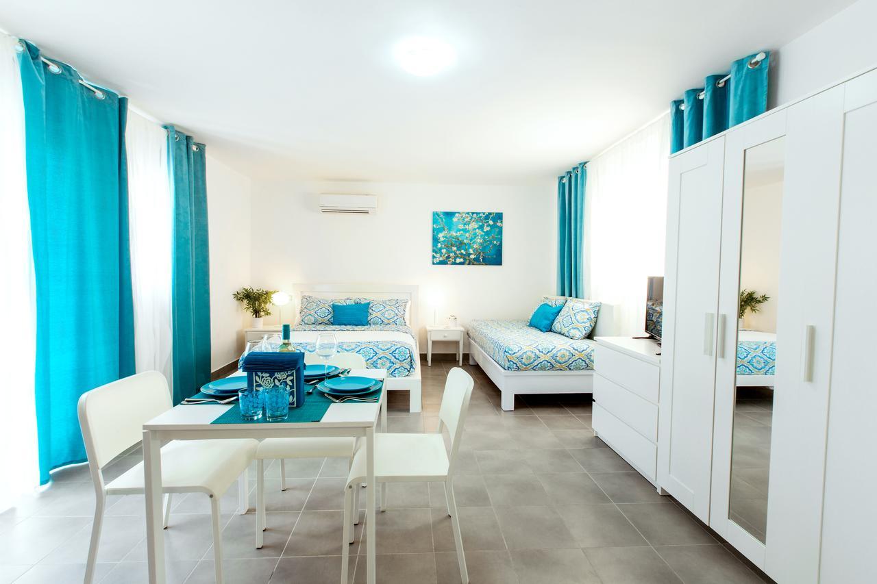 Hotel Fiesta Deluxe Punta Cana Bilik gambar