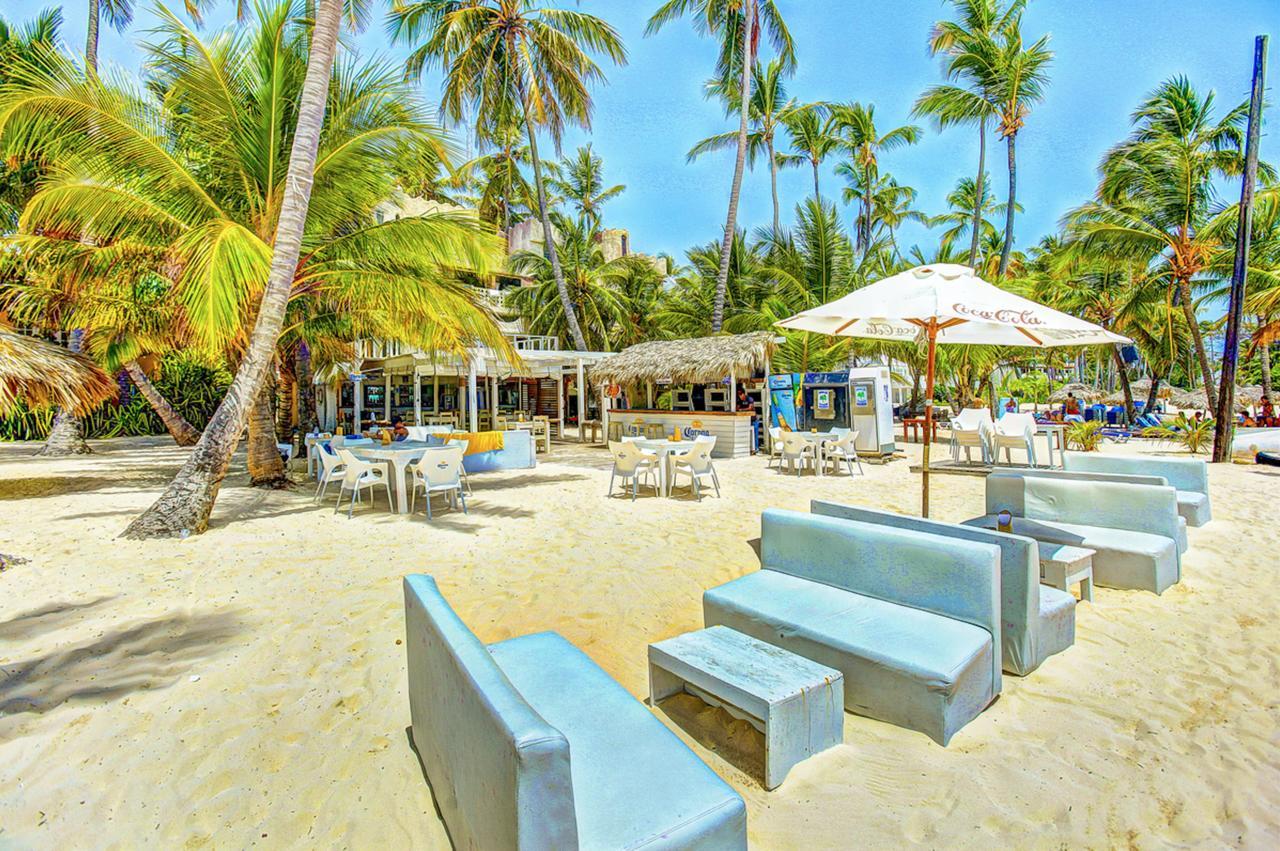 Hotel Fiesta Deluxe Punta Cana Luaran gambar