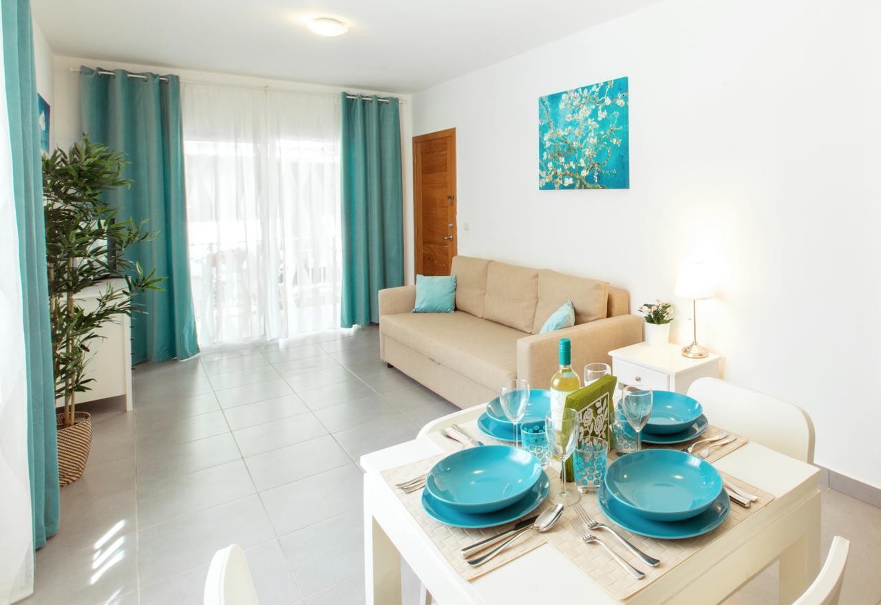 Hotel Fiesta Deluxe Punta Cana Luaran gambar