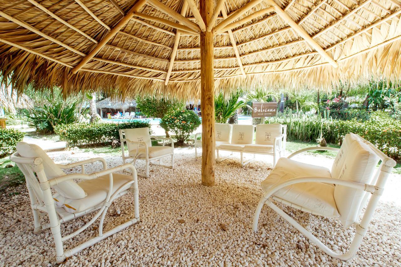 Hotel Fiesta Deluxe Punta Cana Luaran gambar