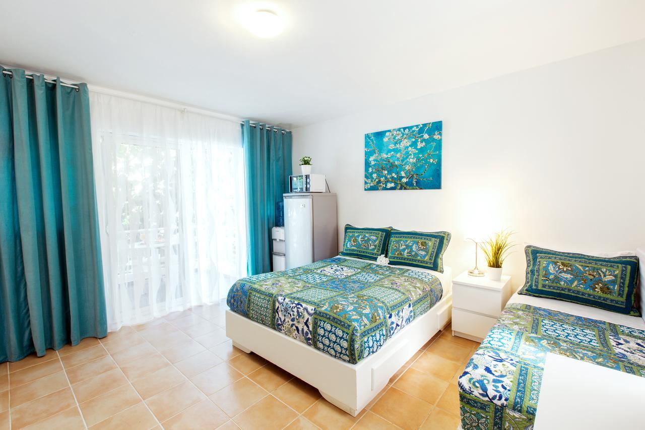 Hotel Fiesta Deluxe Punta Cana Bilik gambar
