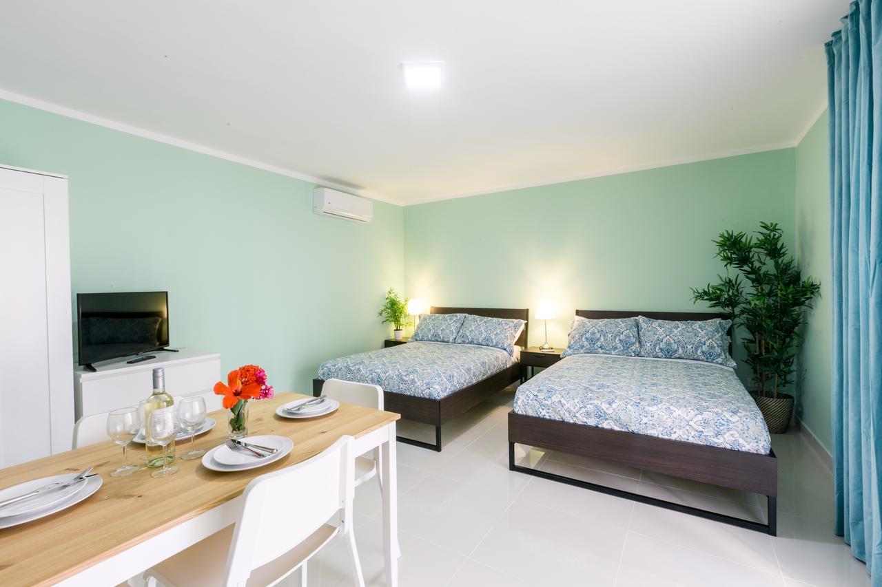 Hotel Fiesta Deluxe Punta Cana Bilik gambar